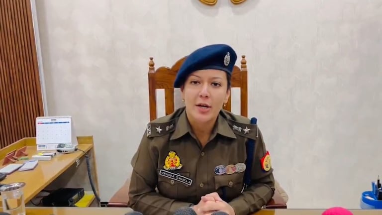 तहसीलदार की गाड़ी ने बाइक सवार के शव को 30 KM तक घसीटा, बहराइच SP वृंदा शुक्ला बोलीं- ये घोर लापरवाही है IPS Vrinda Shukla