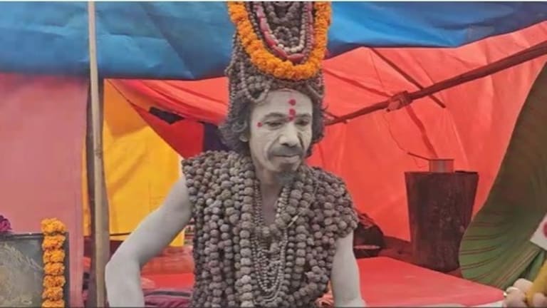 प्राइवेट पार्ट तोड़कर नागा साधु बनने वाली बात अब पुरानी हो गई, नई प्रक्रिया इन बाबा से जान लीजिए UP Tak