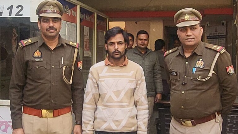 गाजियाबाद के दिल्ली-6 होटल में इरफान के हाथ की रोटी तो नहीं खाई? ये चपाती के साथ करता था गंदी हरकत Ghaziabad, Ghaziabad News, Ghaziabad Police, Ghaziabad Viral Video, Ghaziabad Video, UP News