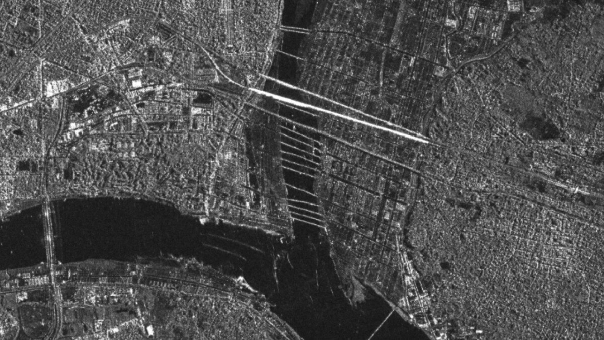 प्रयागराज में महाकुंभ मेले से पहले और बाद की ISRO की ये सैटेलाइट तस्वीरें आपके होश उड़ा देंगी! ISRO Satellite Image