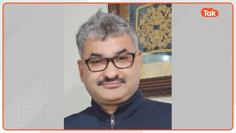 नोएडा के पत्रकार पंकज पराशर क्यों हुए गिरफ्तार? पत्नी ने पुलिस पर लगा दिए गंभीर आरोप, पूरा मामला जानिए Noida journalist Pankaj Parashar's arrest sparks controversy