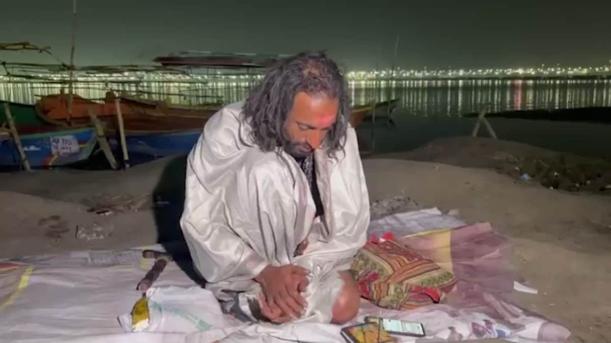 माता-पिता का सम्मान नहीं कर सकता पागल...IIT बाबा अभय सिंह की 'करोली सकरार' ने लगाईं फटकार! IIT Baba Abhay Singh