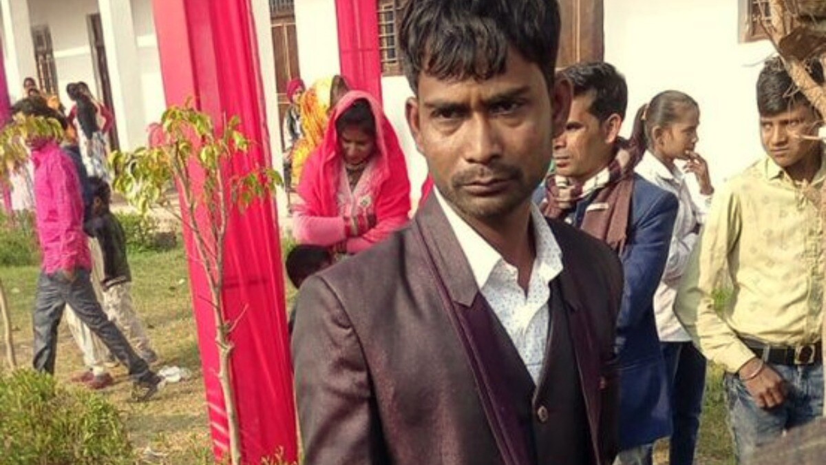 बरेली में वरमाला के दौरान दूल्हे रविंद्र की ये हरकत देख दुल्हन ने जड़ दिया उसे तेज थप्पड़, फिर ये हुआ Bareilly, Bareilly News, Bareilly Viral News, Bareilly Police, UP News, बरेली, बरेली न्यूज, यूपी न्यूज
