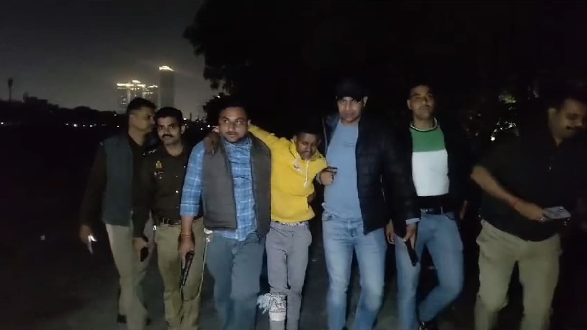 नोएडा पुलिस ने बदमाश श्याम कुमार को एनकाउंटर के बाद अस्पताल में कराया भर्ती, वो 3 दारोगा को चकमा देकर हुआ फरार Noida Crime News