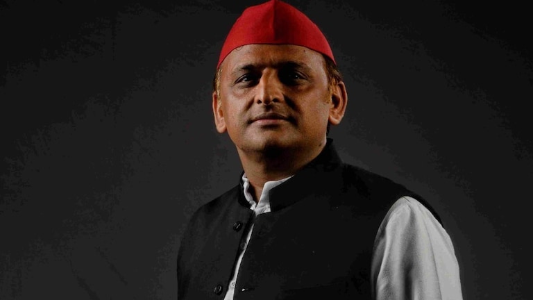 'रावण भी साधु के भेष में आया था...' अखिलेश यादव ने बोला तीखा हमला, ये सब कहा सपा प्रमुख अखिलेश यादव.