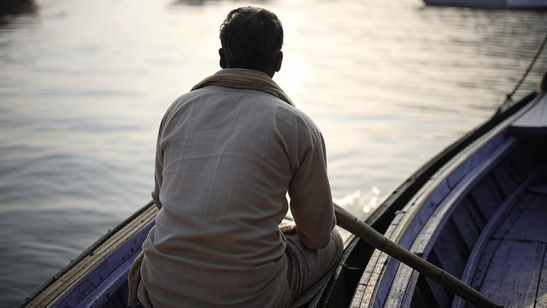 13000 से ज्यादा नाविकों ने 8 से 9 लाख रुपये कमाए...महाकुंभ में संजीत और बलवंत निषाद की कहानी कर देगी भावुक Mahakumbh News