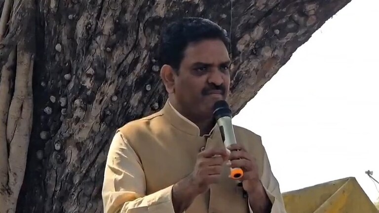 मंत्री असीम अरुण ने जाना मुरादाबाद गैंगरेप केस की पीड़िता का हाल, अब तक इस मामले में क्या-क्या हुआ? Asim Arun