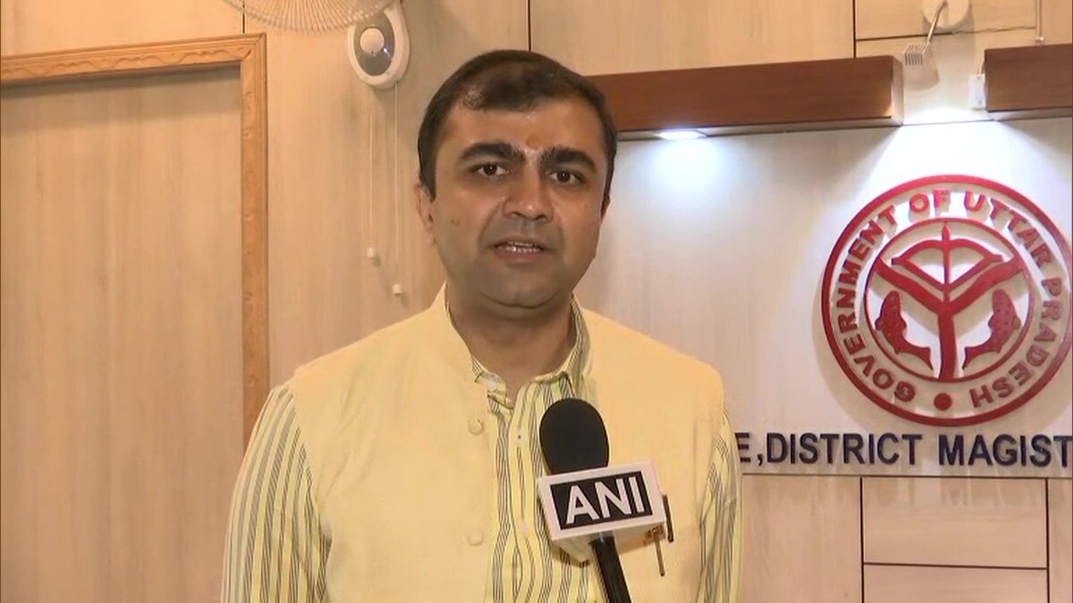 5 % कमीशन के चक्कर में सस्पेंड होने के बाद कहां हैं IAS अभिषेक प्रकाश? इनकी पूरी कहानी तो अब खुली IAS Abhishek Prakash
