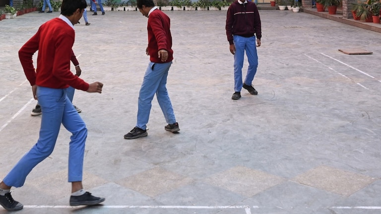 यूपी के SC/ST स्टूडेंट्स को चाहिए स्कॉलरशिप तो फॉलो करें ये स्टेप्स, हर महीने मिलेंगे इतने पैसे SC/ST Pre Matric Scholarship