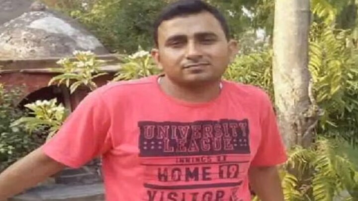 हेलिकॉप्टर से कूदे एयरफोर्स जवान रामकुमार तिवारी मगर पैराशूट नहीं खुला, गांव में शव आया तो पत्नी-बच्चे हुए बेसुध Indian Air Force, IAF Akash Ganga Skydiving Team, pratapgarh, pratapgarh News, UP Viral News, agra