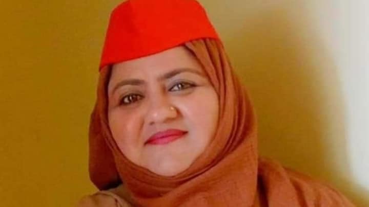 लखनऊ में मुनव्वर राणा की बेटी-सपा नेता सुमैया राणा बना रही थी वक्फ बिल विरोध की योजना? पुलिस ने गजब एक्शन लिया Lucknow News, Lucknow, Lucknow Police, Sumaiya Rana, UP News, लखनऊ, लखनऊ न्यूज, लखनऊ पुलिस, सुमैया राणा, वक्फ कानून, वक्फ बिल, यूपी न्यूज