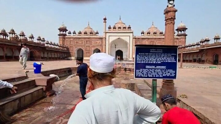 आगरा की जामा मस्जिद में नजरुद्दीन ने रखा था मांस, फिर 60 लोगों ने किया प्रदर्शन, अब उनके संग ये हुआ Agra Jama Masjid meat incident