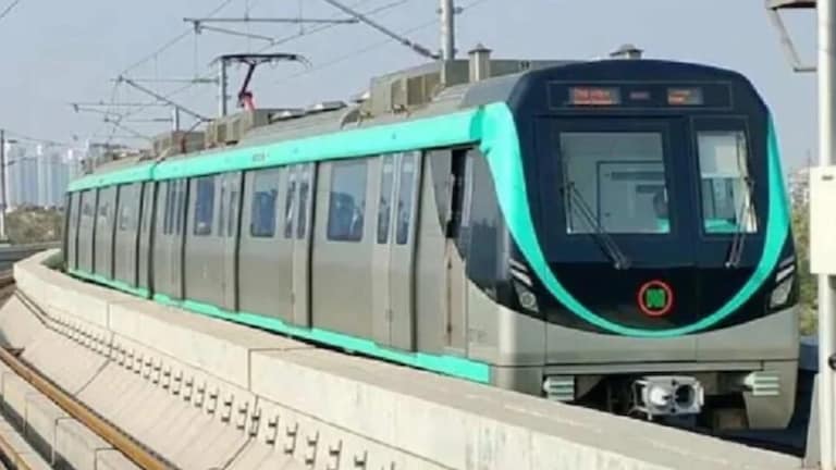 नोएडा मेट्रो में नौकरी करने का शानदार मौका! NMRC ने इन 21 पदों पर निकाली भर्ती, आवेदन की ये है लास्ट डेट NMRC Recruitment