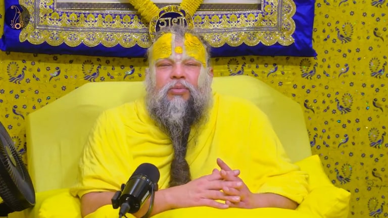 मैं समलैंगिक हूं 150 से ज्यादा पुरुषों से संबंध बनाए हैं...प्रेमानंद महाराज को शख्स ने बताई परेशानी तो संत ने दिया ये जवाब Premanand Maharaj News