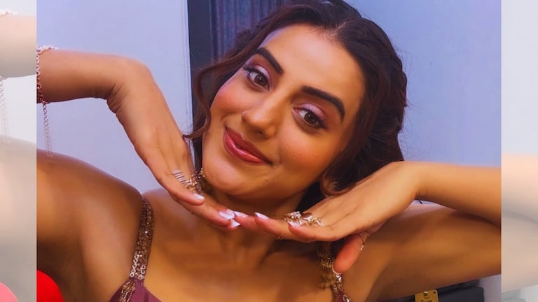 धूप, गर्मी और पिंपल से परेशान हुईं भोजपुरी क्वीन अक्षरा सिंह, फोटोज शेयर कर एक्ट्रेस ने बताया अपना हाल Akshara Singh