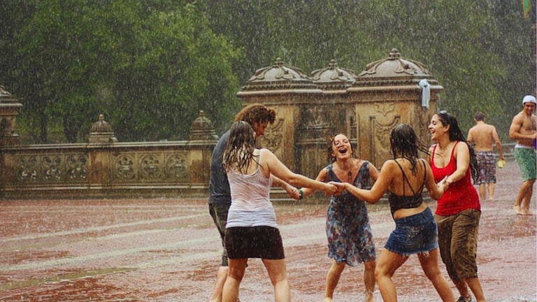 यूपी के इन 20 जिलों में होगी तेज बारिश...5 दिनों तक कैसा रहेगा मौसम IMD ने दिया ये लेटेस्ट अपडेट UP Weather News