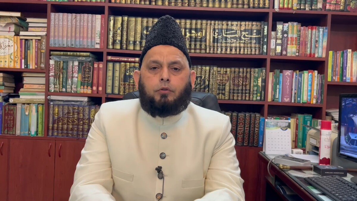 मुस्लिम धर्म गुरु ख़ालिद रशीदी फ़िरंगी महली