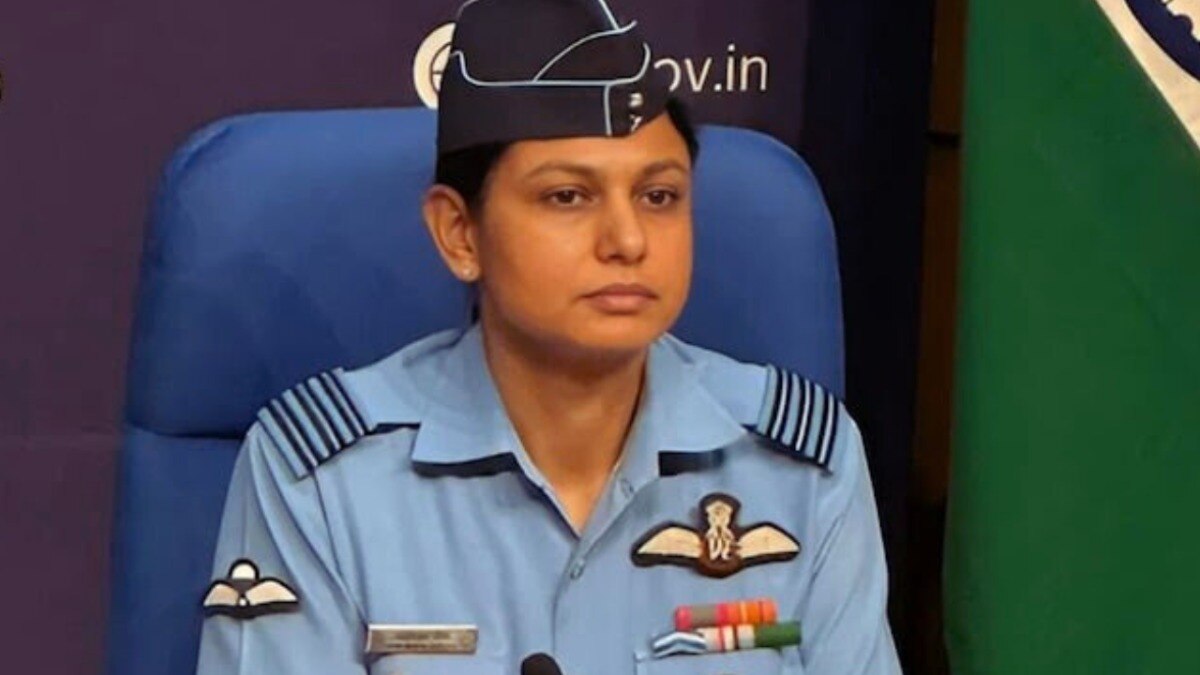 Story of  Wing Commander Vyomika