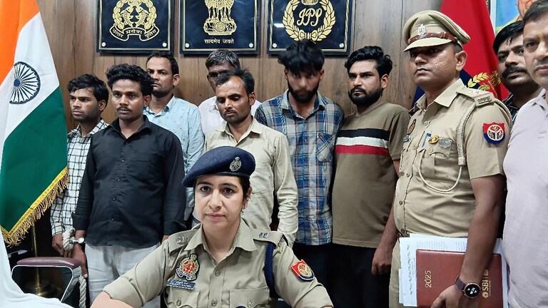 बीमा के 2.7 करोड़ हड़पने के लिए 7 लोगों ने ले ली अमन की जान...संभल की ASP अनुकृति शर्मा ने जो बताया उसे जान चौंक जाएंगे Sambhal Crime News