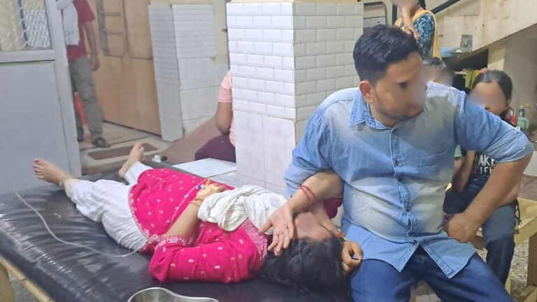 प्रभाकर रचा रहा था शादी तभी मंडप में छोटे बच्चे को लेकर पहुंच गई प्रेमिका नेहा प्रजापति! फिर मचा बवाल wedding drama