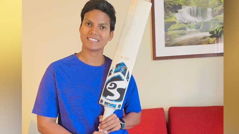 भारतीय क्रिकेटर दीप्ति शर्मा ने अपनी ही दोस्त आरुषि गोयल के खिलाफ क्यों दर्ज कराया केस? मामला चौंकाऊ है Deepti Sharma News