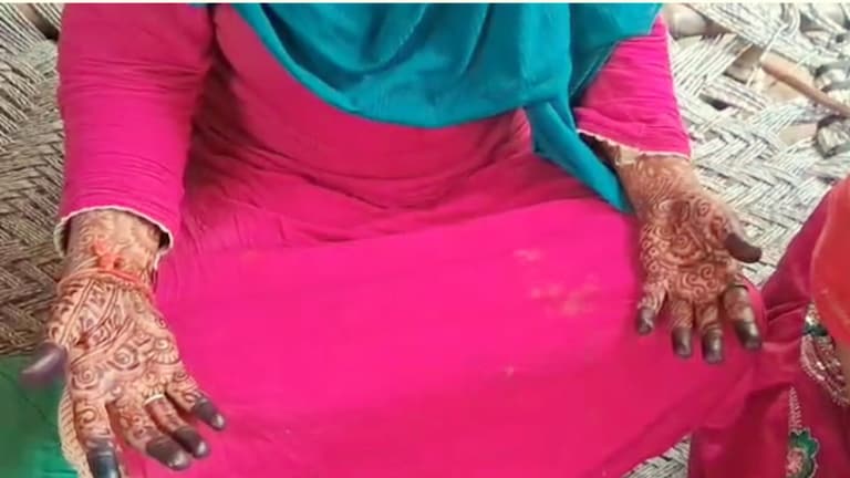 हापुड़ की शाहिस्ता दुल्हन बनकर करती रही दूल्हे सोनू का इंतजार, वह नहीं पहुंचा तो सामने आई ये कहानी UP News, UP Viral news, up viral, hapur, hapur news, Hapur viral news, Hapur police, यूपी न्यूज, यूपी वायरल न्यूज, हापुड़, हापुड़ न्यूज