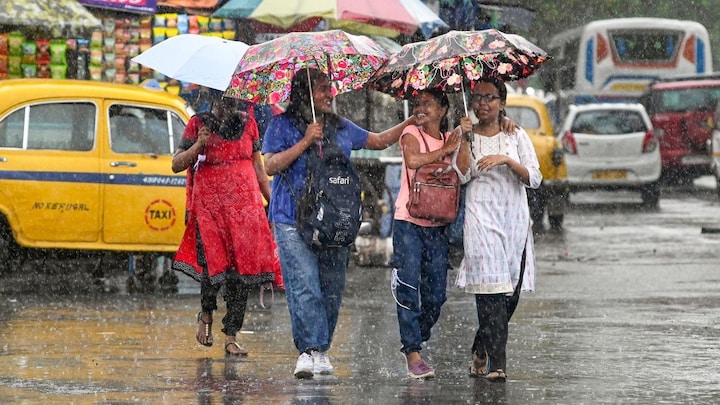 UP Weather Update: यूपी के इन जिलों को लेकर जारी हुआ अलर्ट, वाराणसी-लखनऊ-गोरखपुर के लोगों के लिए हुई खास अपील UP Weather