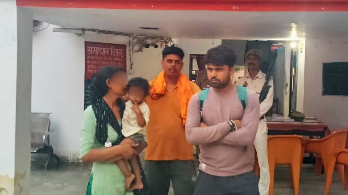 Bulandshahr, Bulandshahr news, Bulandshahr viral news, Bulandshahr viral video, Bulandshahr police, up news, up viral news, up viral video, up viral, यूपी न्यूज, यूपी वायरल न्यूज, यूपी वायरल, बुलंदशहर, बुलंदशहर न्यूज, बुलंदशहर पुलिस, बुलंदशहर वायरल न्यूज