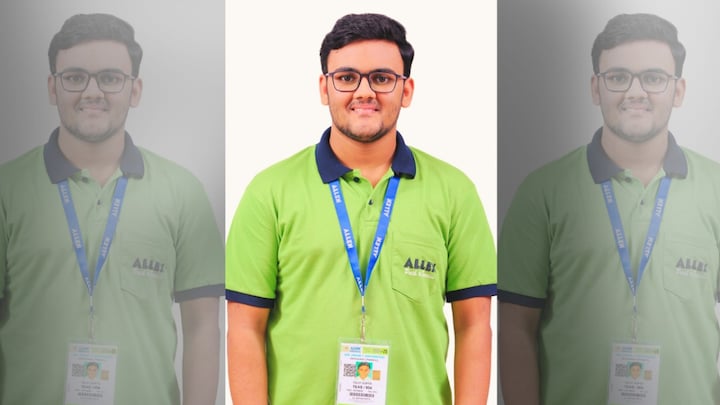 JEE Advanced topper Rajit Marks: जेईई एडवान्स्ड में रैंक 1 लाने वाले रजित गुप्ता के नंबर जान हो जाएंगे हैरान JEE Advanced topper Rajit