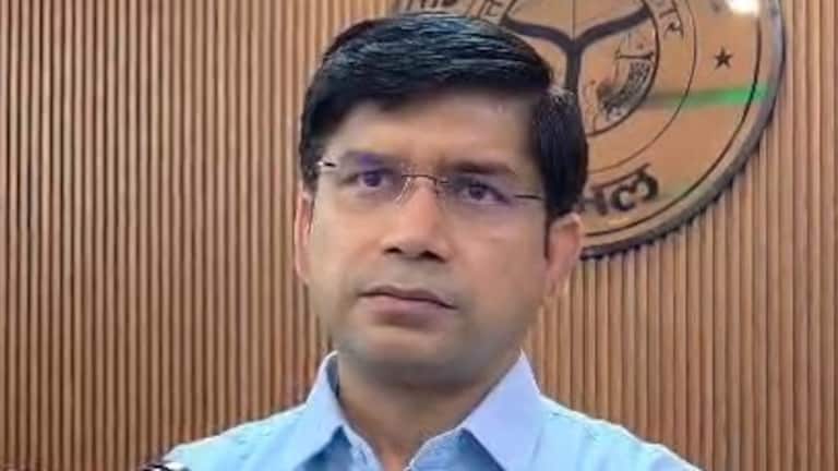 संभल DM ने अब बकरीद को लेकर जारी किया ये आदेश, 19 जगहें की गईं फिक्स पर 900 लोगों पर कैसा ऐक्शन? Sambhal DM Rajendra Pensiya