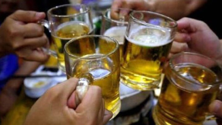 नोए़डा में शराब, बीयर की दुकान पाने का मौका, जानें किस इलाके में आया ऑप्शन और पूरा प्रोसेस UP Tak