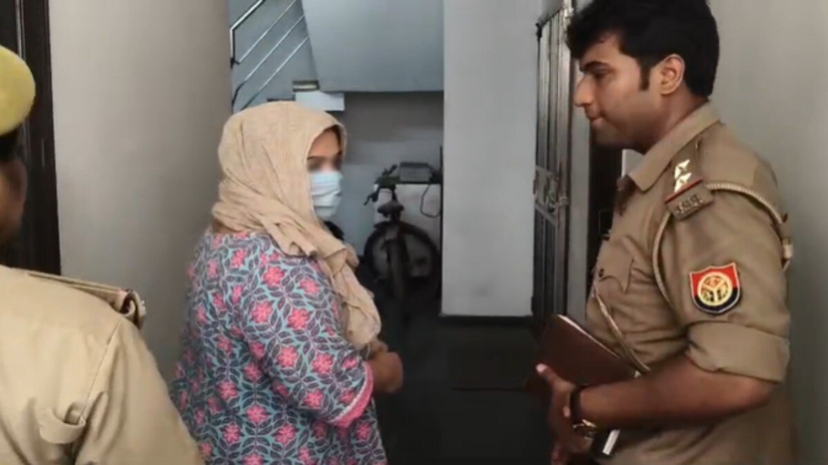 Kanpur, Kanpur News, Kanpur Viral news, Kanpur Crime news, Kanpur Viral video, Kanpur Girl hostel, Kanpur Police, UP News, UP Viral news, UP Crime news, कानपुर, कानपुर गर्ल हॉस्टल कांड, गर्ल हॉस्टल वीडियो, कानपुर न्यूज, कानपुर वायरल वीडियो