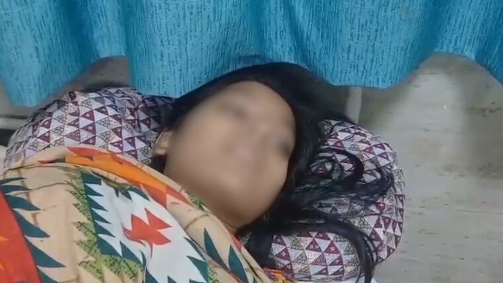 लखनऊ में जिस लड़की को सिपाही मुकेश यादव ने दूसरी मंजिल से दिया था धक्का, अब उसने कैमरे पर सुनाई ये कहानी Lucknow Crime News