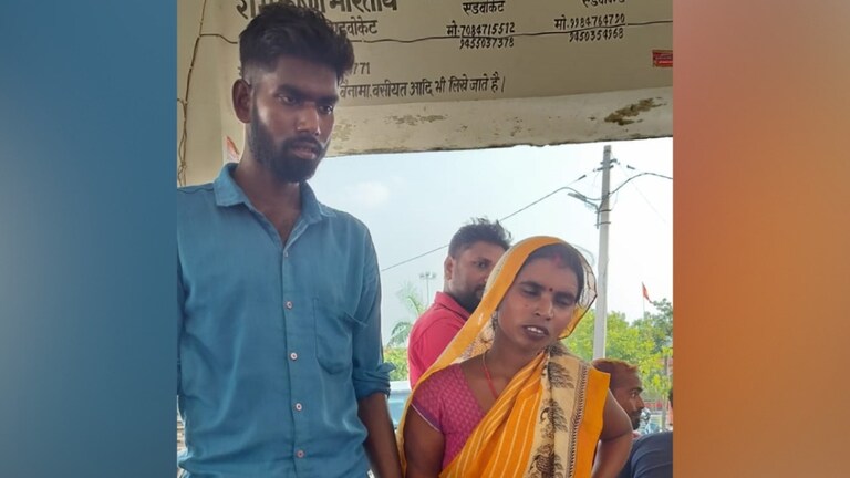 शादी के 13 साल बाद अमेठी के सतई ने पत्नी सीमा को देखा BF के साथ, फिर उसने लिया बहुत बड़ा फैसला UP Tak