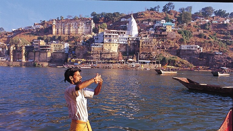 लखनऊ से करें MP के तीर्थ यात्रा, IRCTC लॉन्च कर रहा शानदार टूर पैकेज, कितना होगा किराया और कैसे करें बुकिंग? UP Tak