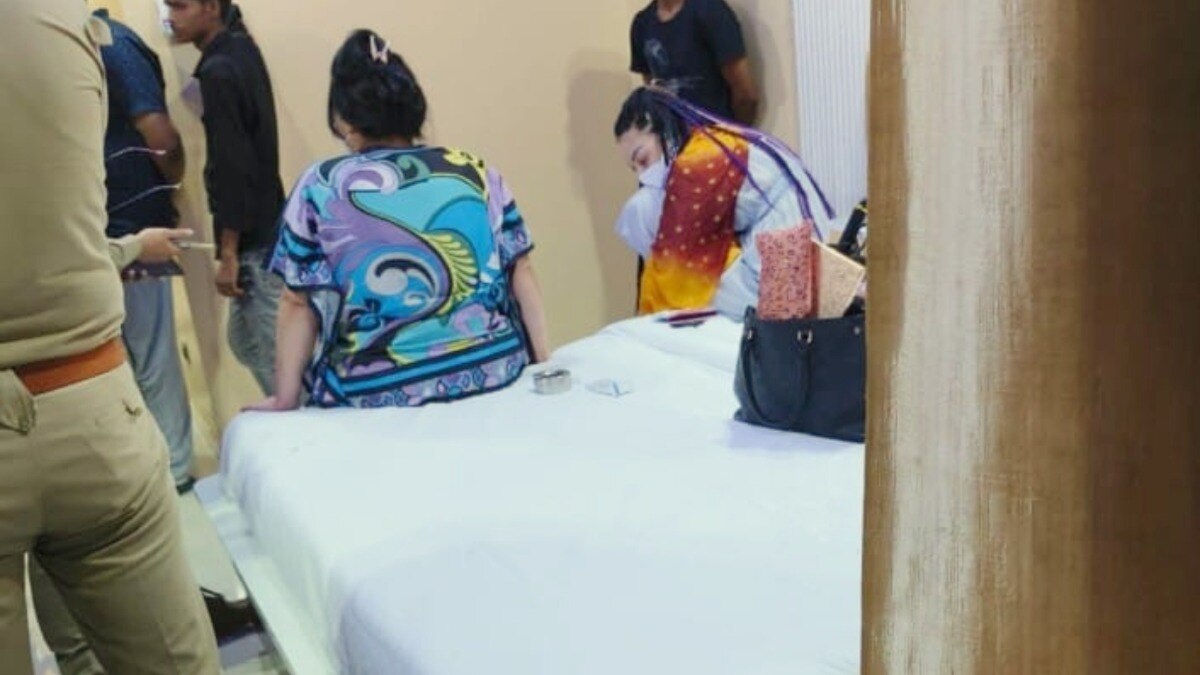 UP News, UP Viral news, UP Crime news, UP Viral video, UP Crime, Lucknow, Lucknow news, Lucknow viral news, Lucknow crime news, Lucknow viral, लखनऊ, लखनऊ न्यूज, यूपी न्यूज, यूपी वायरल न्यूज, लखनऊ क्राइम, यूपी क्राइम