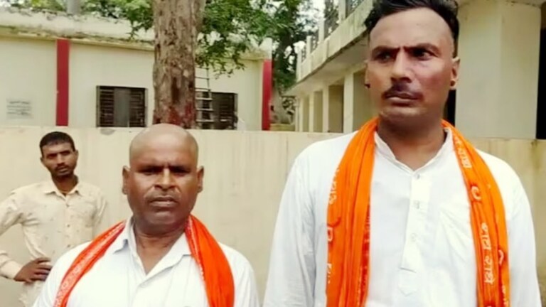 हमें ब्राह्मण वक्ता चाहिए और यादव सुनते ही...इटावा में भागवत कथा वाचक मुकुट मणि यादव ने पूरी घटना बताई UP News, Etawah, Etawah News, Etawah Viral news, Etawah viral video, Etawah crime news, Etawah police, up news, up viral news, up latest news, up viral video, इटावा, इटावा न्यूज, भागवत कथा, यादव, यूपी न्यूज