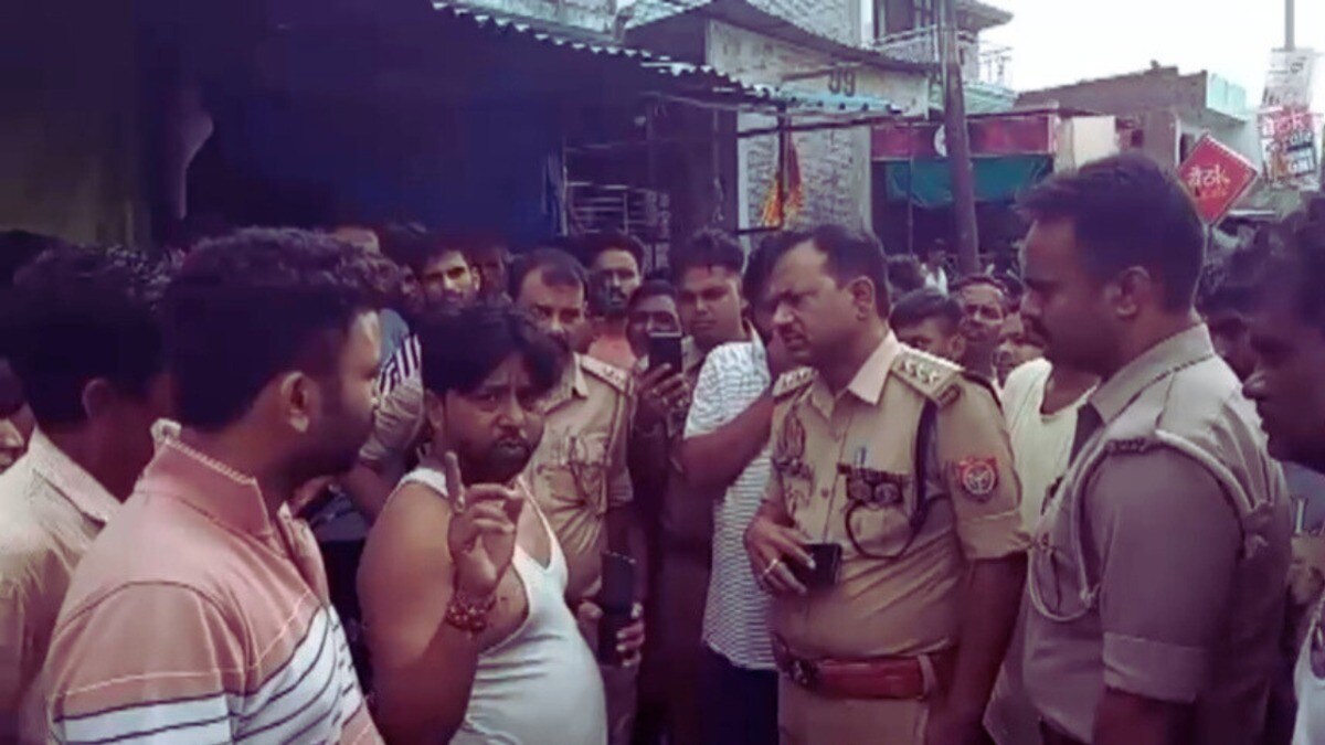 प्रतापगढ़ में डिनर करके सोया था कपल, सुबह बेडरूम से आई ऐसी खबर, पुलिस हरकत में आई, इलाके में सनसनी! Pratapgarh News