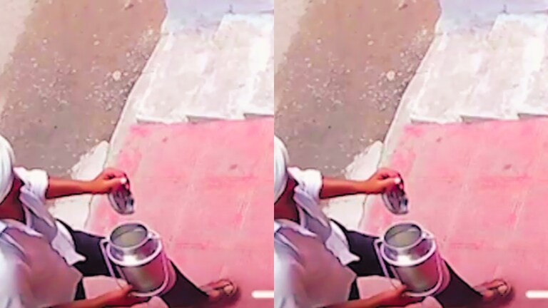 लखनऊ के पप्पू उर्फ मोहम्मद शरीफ से कई परिवार लेते थे दूध, अब सभी भारी गुस्से में और घिन भी आ रही, ऐसा क्या किया उसने? UP News, UP Latest news, up viral video, up viral news, lucknow, lucknow news, lucknow viral news, यूपी न्यूज, यूपी वायरल न्यूज, लखनऊ, लखनऊ न्यूज, दूध