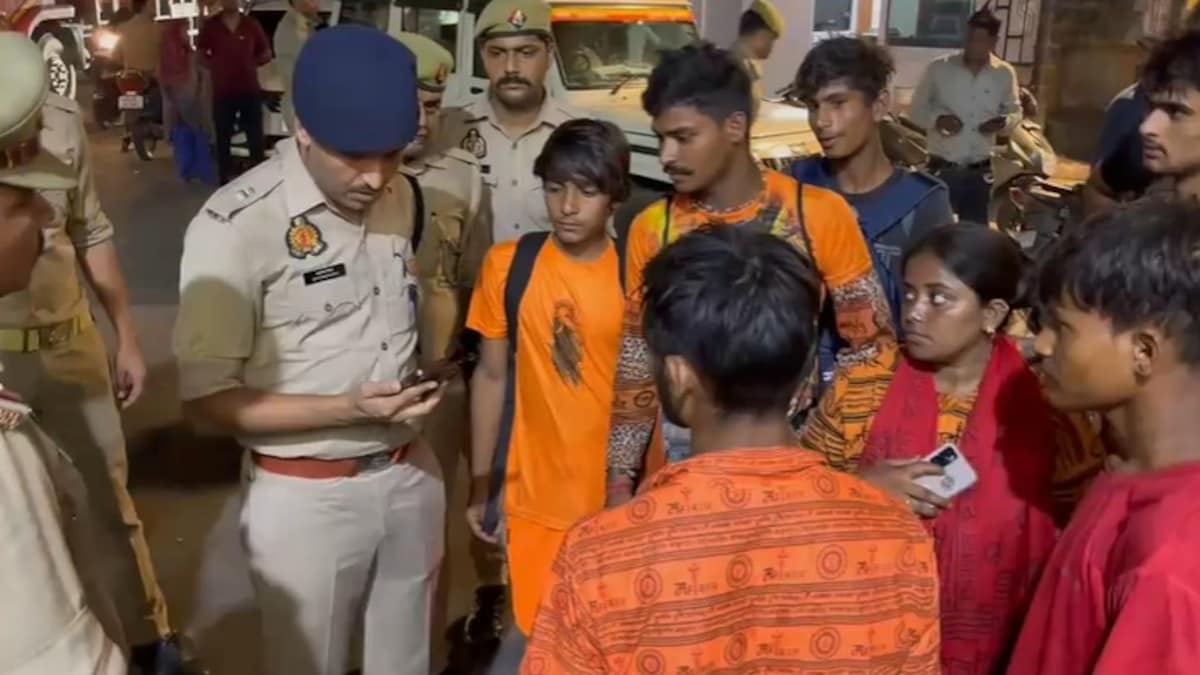 दिल्ली के अंशुल शर्मा बहन मुस्कान संग हरिद्वार से ला रहे थे कांवड़, मुजफ्फरनगर में उस्मान ने कर दिया उनके साथ कांड Muzaffarnagar, Muzaffarnagar news, Muzaffarnagar viral news, Muzaffarnagar police, up news, up viral news, मुजफ्फरनगर, मुजफ्फरनगर न्यूज, कांवड़, कांवड़ यात्रा, यूपी न्यूज