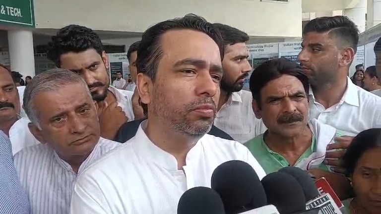 कांवड़ यात्रा रूट पर जो चेक कर रहे आधार कार्ड और नेम प्लेट उनपर जयंत चौधरी का आ गया तीखा रिएक्शन Jayant Chaudhary