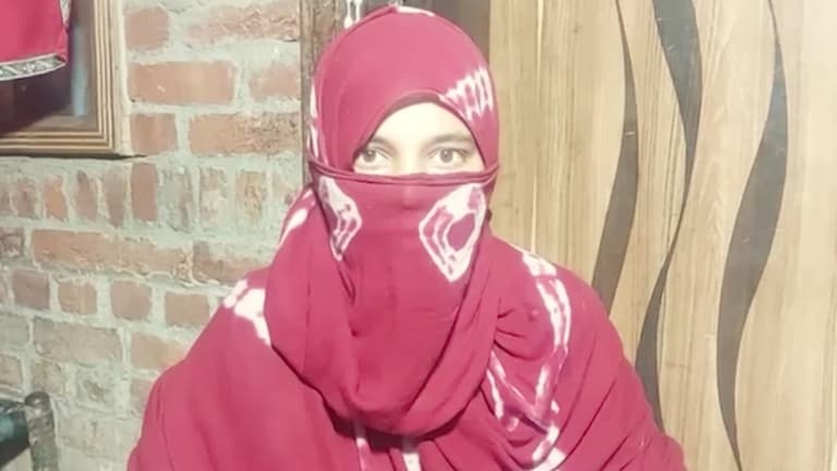 रामपुर की गुलअफ्शा पर भी आशिक के लिए मंगेतर को मारने का था आरोप पर इस लड़की की कहानी ही पलट गई Rampur, Rampur news, Rampur crime news, Rampur crime, up news, up crime news, up viral news, rampur viral news, रामपुर, रामपुर न्यूज, यूपी न्यूज, यूपी वायरल न्यूज, यूपी क्राइम, यूपी जुर्म