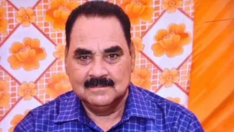 DM अभिषेक पांडे ने किया था सस्पेंड, लेखपाल सुभाष मीणा ने एक्सट्रीम स्टेप उठा लिया! बवाल के बीच पूरा केस जानिए लेखपाल सुभाष मीणा