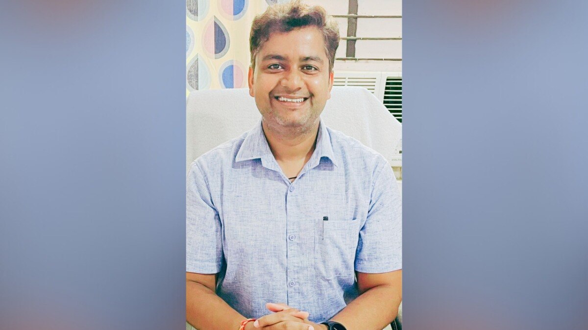 banda SDM rajat verma, SDM rajat verma, Who is SDM rajat verma,  banda crime news, banda viral video, banda mla viral video, banda sadar mla prakash dwivedi, prakash dwivedi viral video, banda mla vs sdm