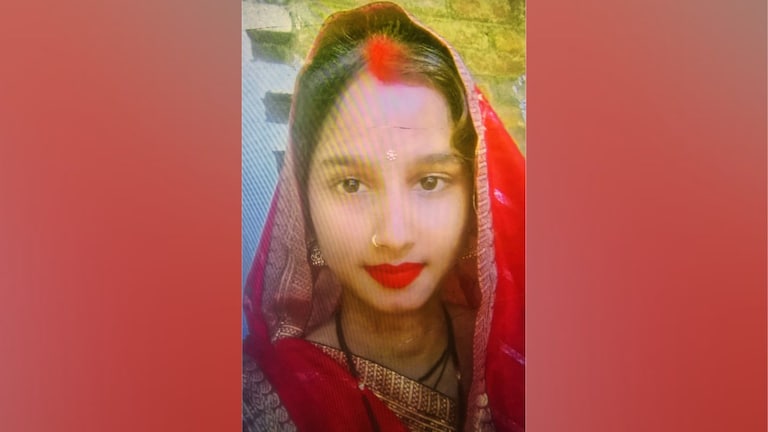 एक तौलिया ने लव मैरिज करने वाले झांसी के प्रेम और राधा की जिंदगी बर्बाद की, ऐसा क्या हुआ कि युवती ने छोड़ दी दुनिया? Jhansi, Jhansi news, Jhansi crime news, Jhansi viral news, up news, up crime news, झांसी, झांसी न्यूज, झांसी क्राइम न्यूज, झांसी वायरल न्यूज, यूपी न्यूज