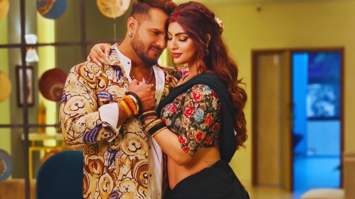 Khesari lal yadav and Akanksha