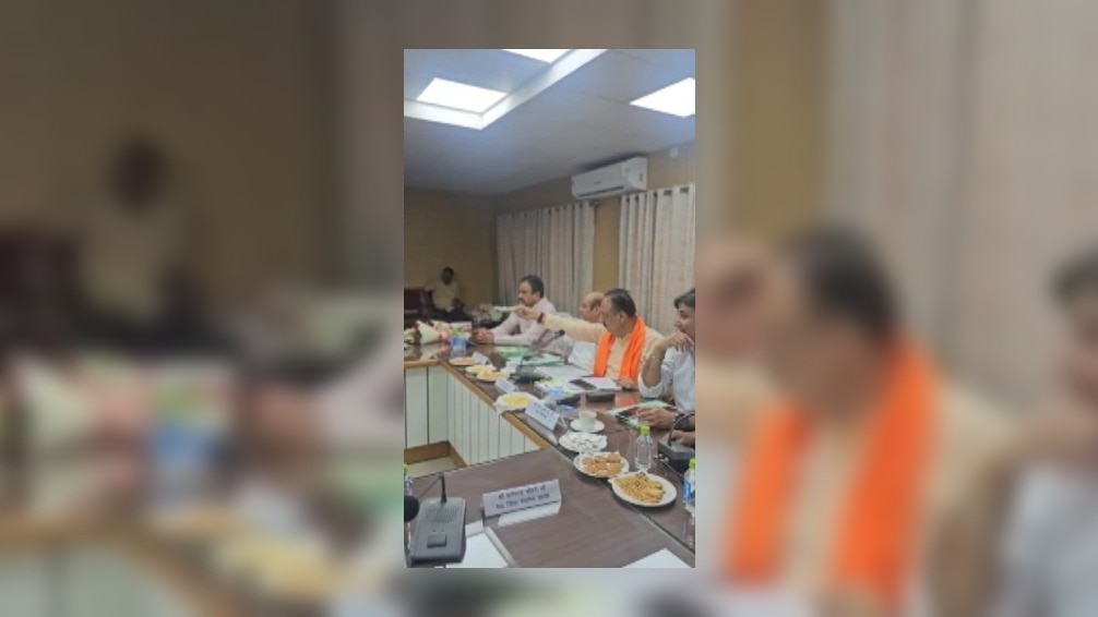 Saharanpur, Saharanpur BJP MLA Video, Saharanpur news, Saharanpur viral news, Saharanpur viral video, up news, विधायक राजीव गुंबर, भाजपा विधायक राजीव गुंबर, सहारनपुर, यूपी न्यूज