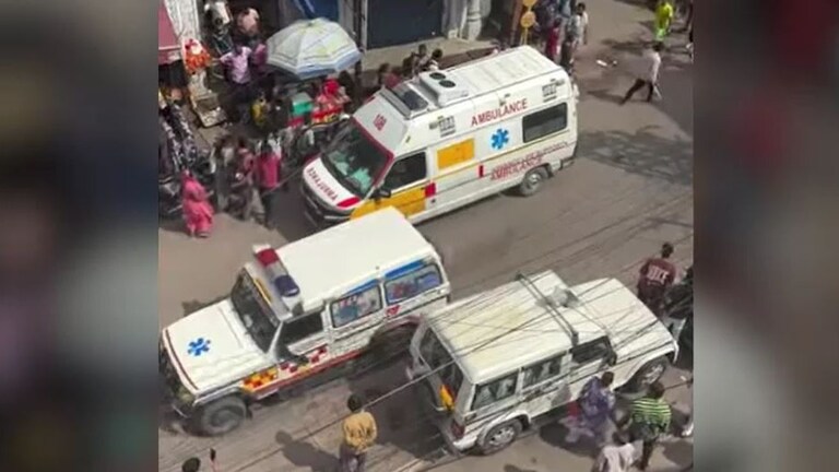 Haridwar Mansa Devi Stampede: हरिद्वार के प्रसिद्ध मनसा देवी मंदिर में मची भगदड़, कई की मौत, अभी तक क्या पता चला? Haridwar Mansa Devi Stampede, Haridwar Mansa Devi Stampede news, Haridwar Mansa Devi Stampede update, Mansa Devi, मनसा देवी, मनसा देवी मंदिर भगदड़, हरिद्वार, यूपी न्यूज