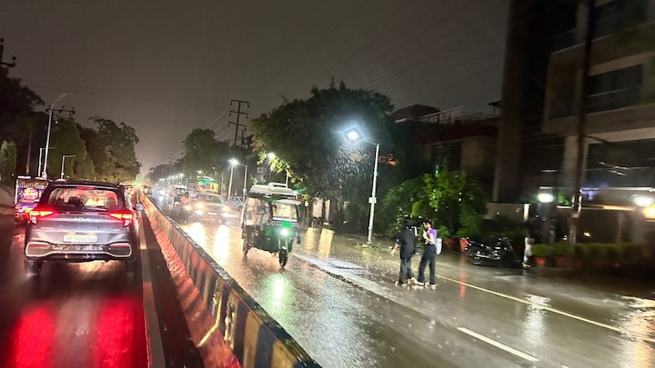 UP Weather Update: यूपी में 1 अगस्त को मॉनसून का डबल अटैक... उन 20 जिलों में होगी बारिश जहां नहीं हो रही थी UP Weather Update