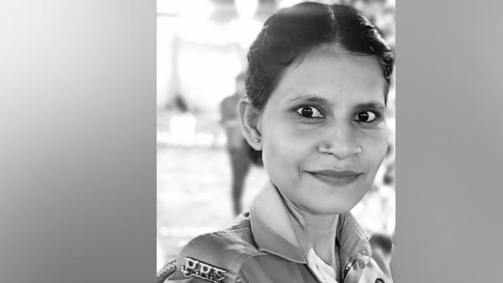 बाराबंकी में झाड़ियों में मिली महिला सिपाही विमलेश का कातिल उसका पुलिसवाला पति इंद्रेश ही निकला! दोनों की कहानी का अंत ऐसा होना था? Barabanki Crime News